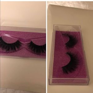 Mink lashes